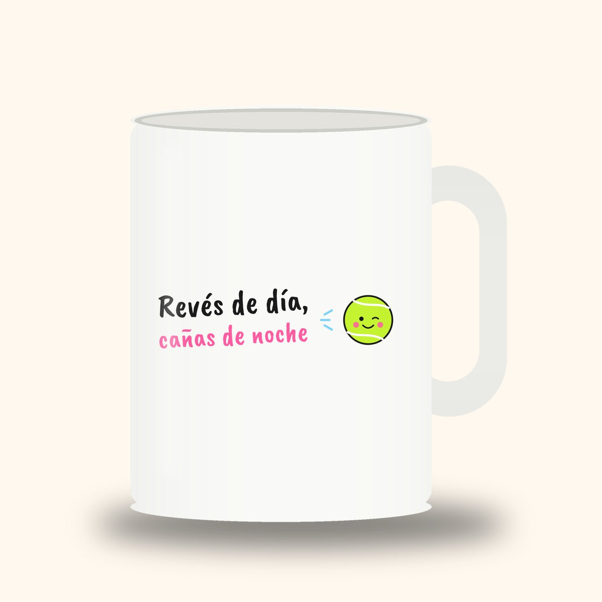 White 11 oz padel mug with the slogan “Revés de día, cañas de noche”