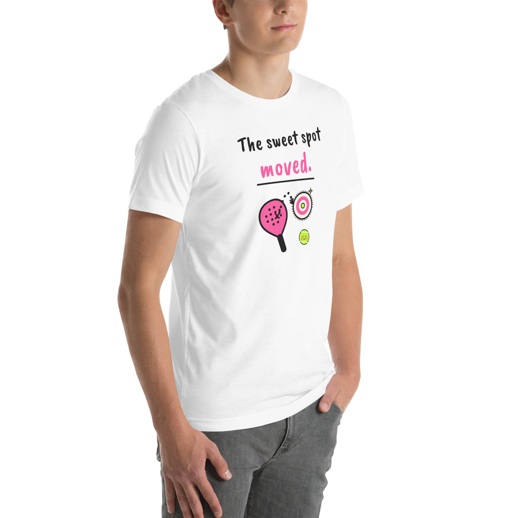 Front-right view of the white The Sweet Spot Moved. Padel Tee